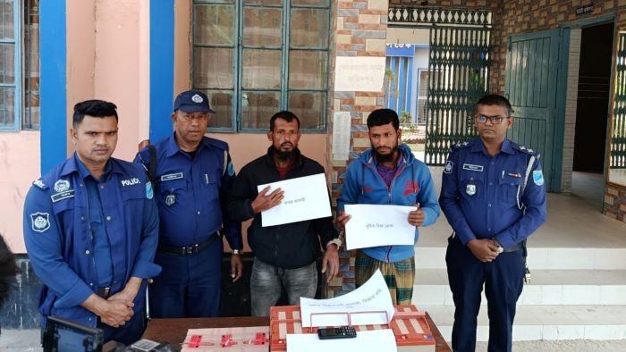 ফরিদপুরে অটোরিকশা চালক হত্যাকাণ্ডের রহস্য উদঘাটন, দুই আসামি গ্রেপ্তার